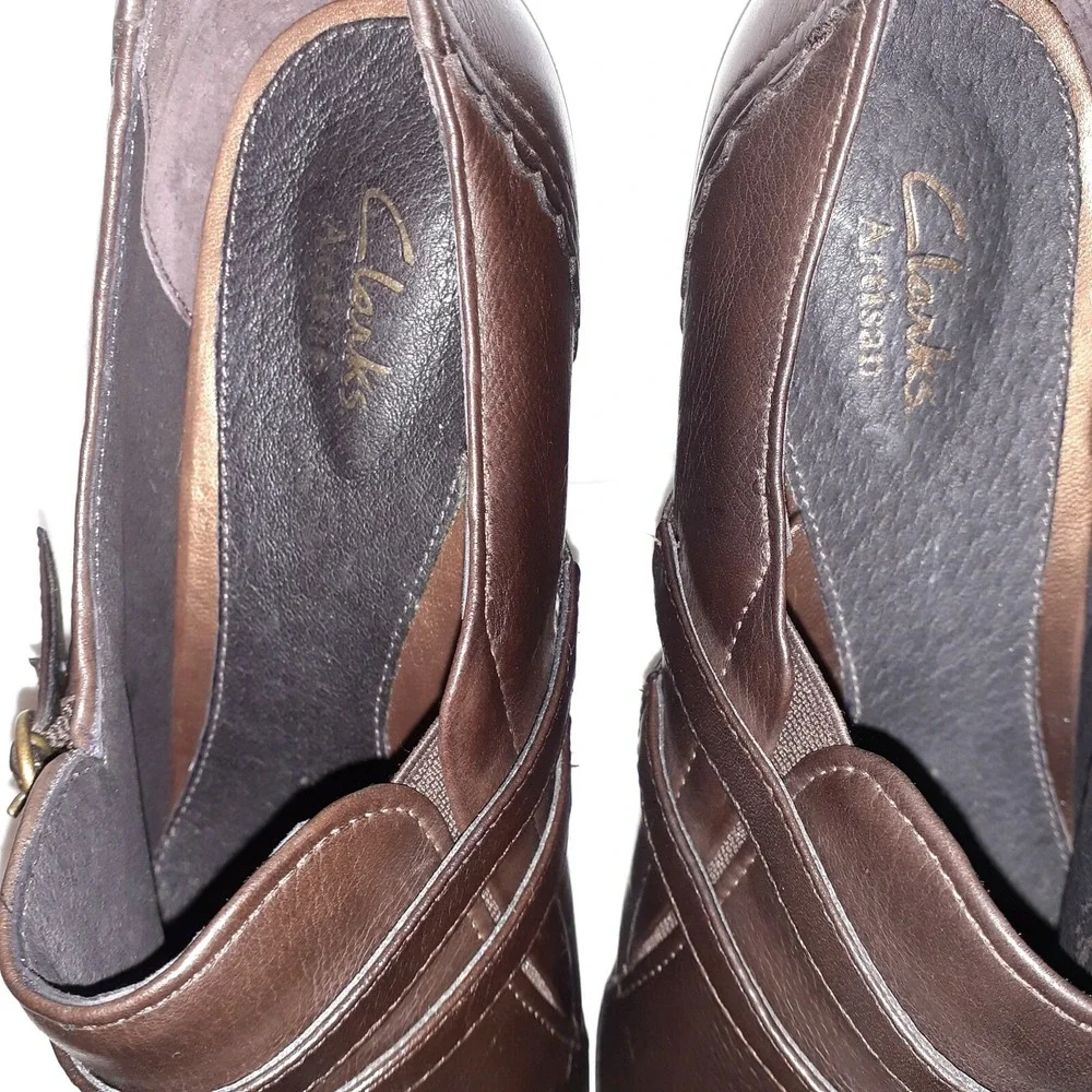 Clarks Stanhope Loafer Shoe Womens Dark Brown Leather Slip On Block Heel 10M NEW - Picture 9 of 15